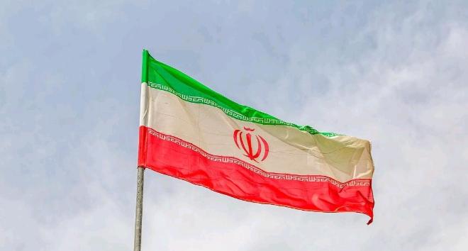 伊朗又生一计，伊朗改收“过路费”了！伊朗不再要求美国的盟友及海湾国家，以驱逐美国