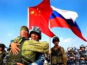 西方冻结了3000多亿美元，还直接断了SWIFT结算，换作普通国家早就穷得底朝天