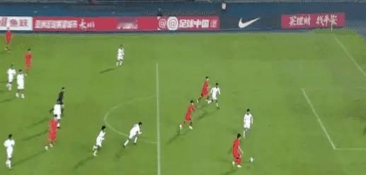 你要说这场的对手不是

U17亚洲杯上，谢晋过人表现突出，禁区内沉肩虚晃不慌乱，