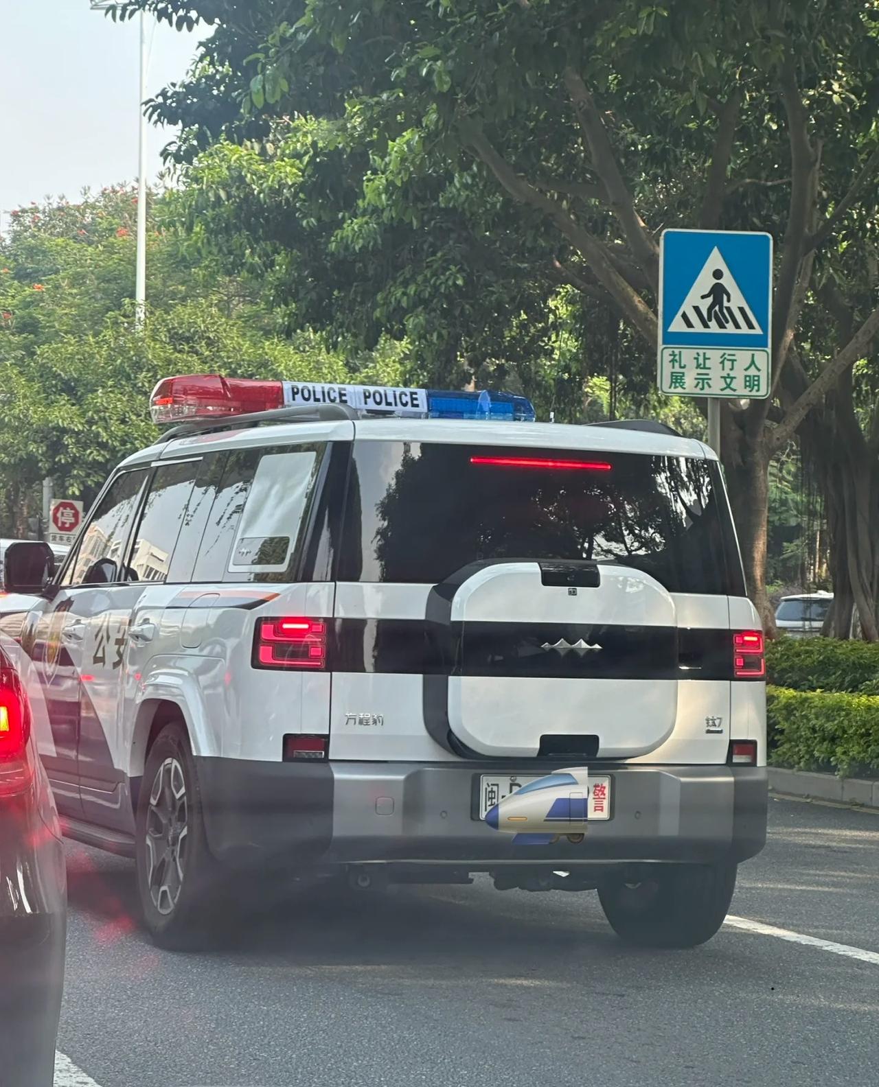 这是不是说明国产已经可以了

公家都用方程豹，那么这车就是已经得到验证了呗，有颜