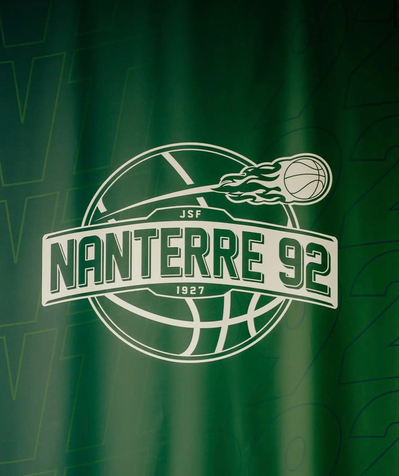 文班亚马成为法甲老东家南泰尔篮球俱乐部股东👏文班:“我出生在法国，在这里长大。