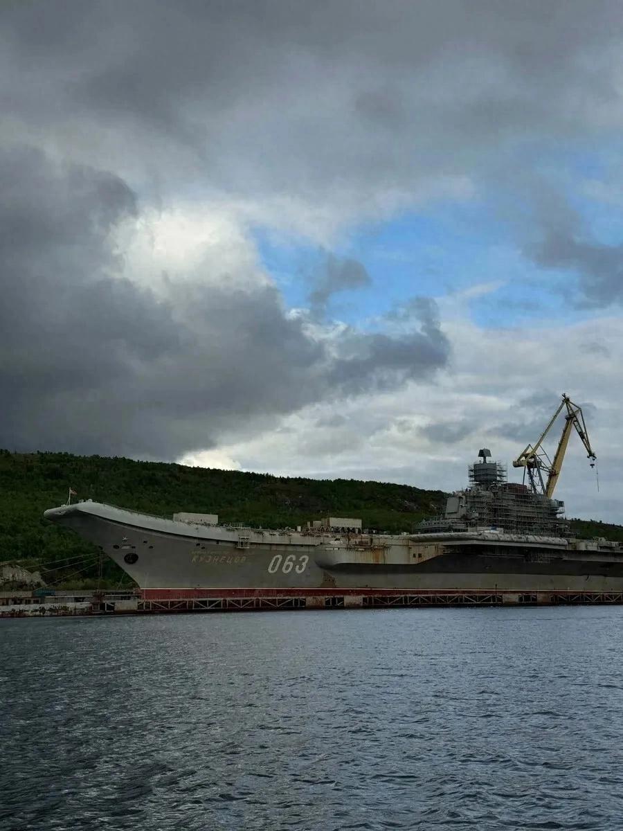 俄军在克里米亚目标有点多，而且乌军发射的FPV自杀式穿越机太小了，白天都不好打，