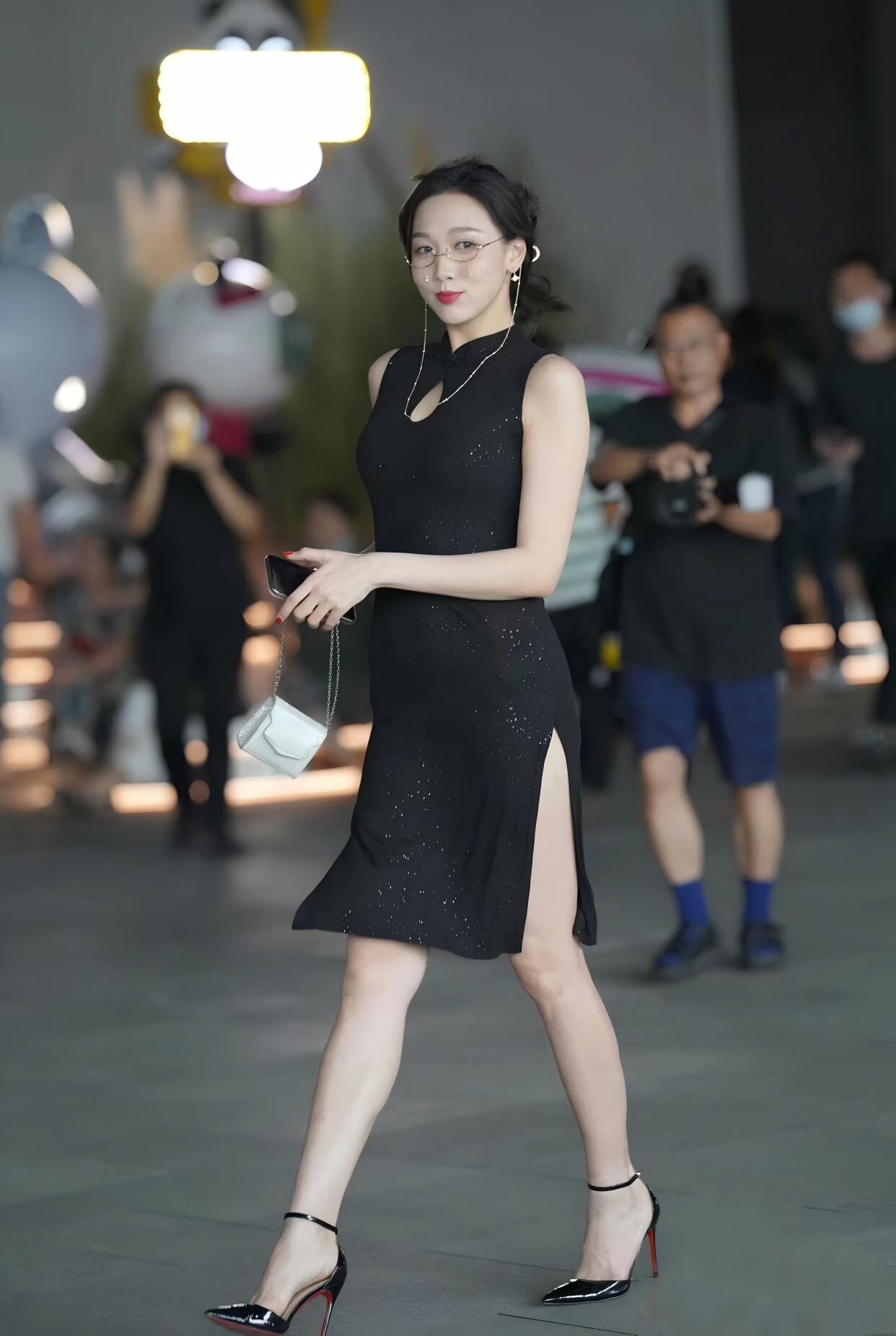 一个人值不值得交往，最重要的就是看说话是否算数。只要说得出，做得到，就是一个靠谱