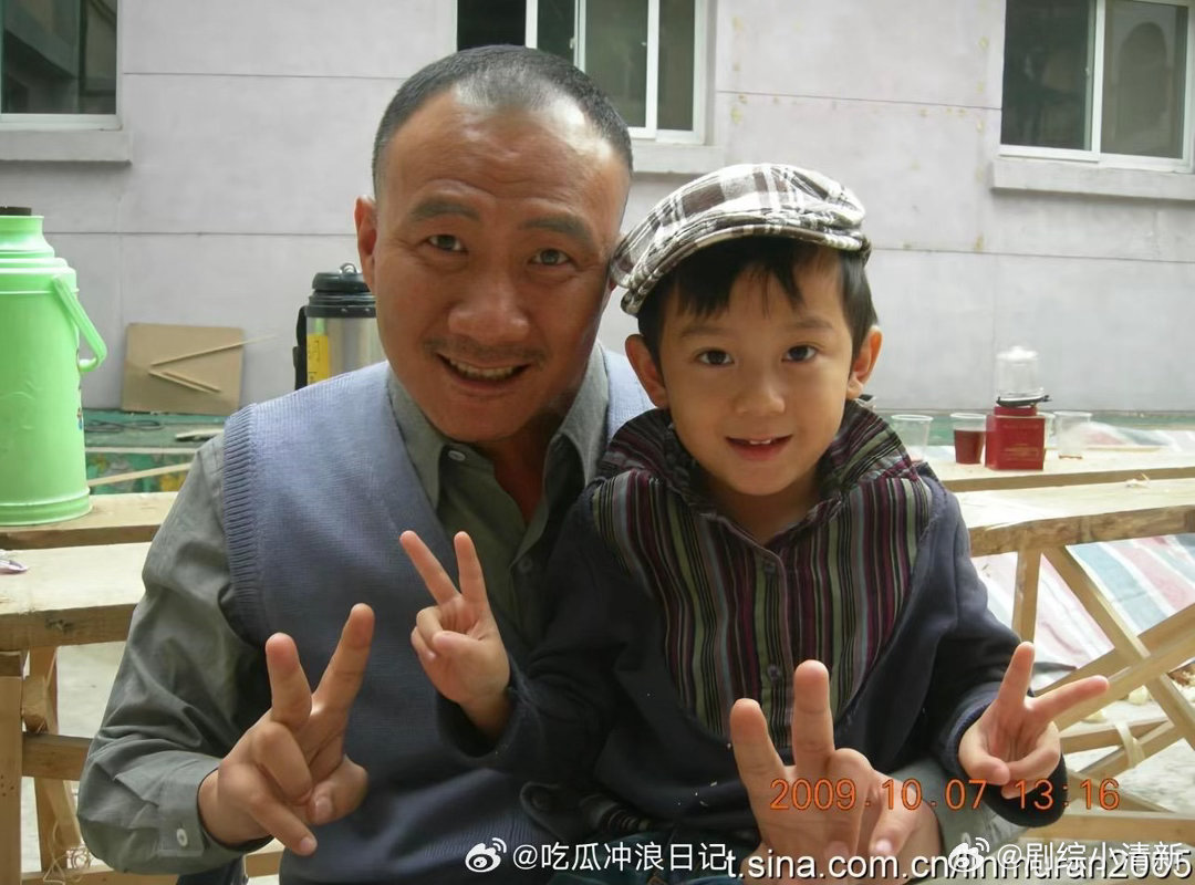 林沐然光屁股时期林沐然模糊的画质清晰的屁股 谁挖出来的这段，确实有点意思。孩子小