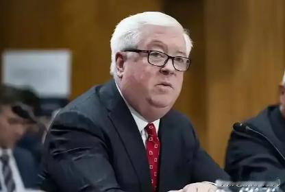 美国驻日本大使乔治·格拉斯11月20日发文表示，看来中国政府难以改掉诉诸胁迫手段