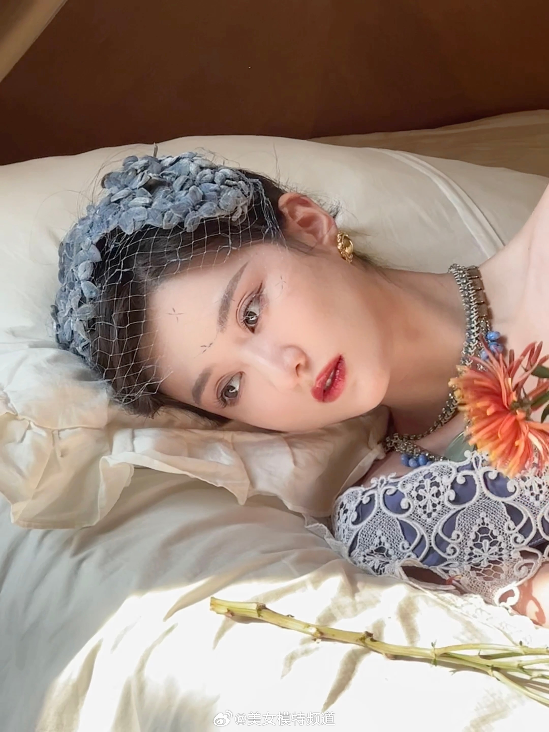 乔欣生日大片妥妥的复古美人 