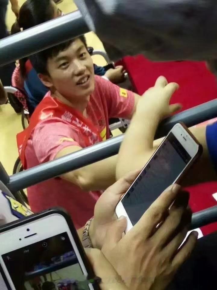 🫘pl区意外捡到应该是第一届奉化运动会（16年）的小顺🥹汪顺