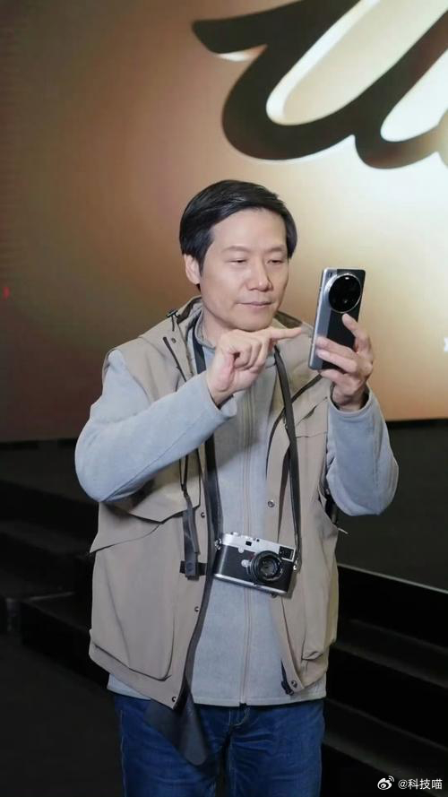 近10年小米手机全球出货量（2016-2025）2016年：5542万台2017