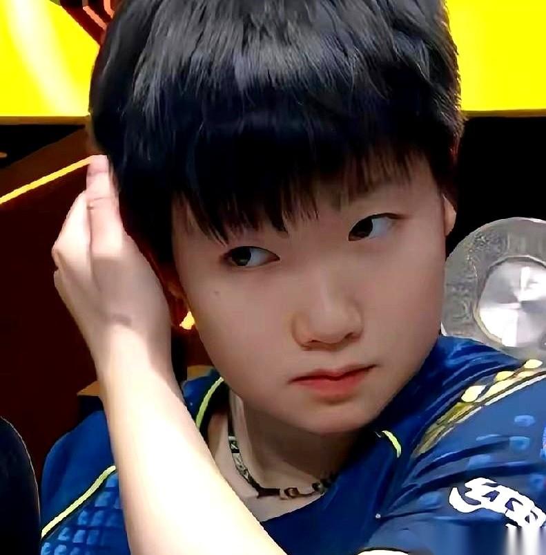 8比2啊，手握6个赛点，都能被翻盘。
说真的，看到最后我都想关手机了。这不是技术