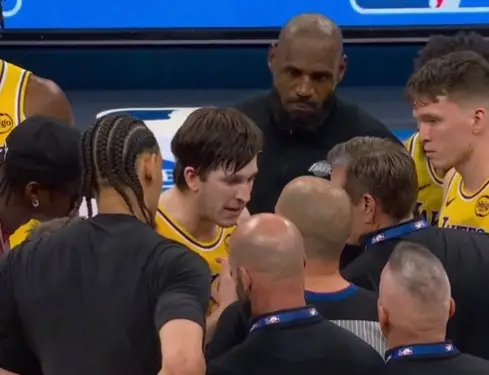 诺维茨基：湖人通常罚球占优，现在这样对他们来说有点新鲜NBA季后赛，湖人以（0）