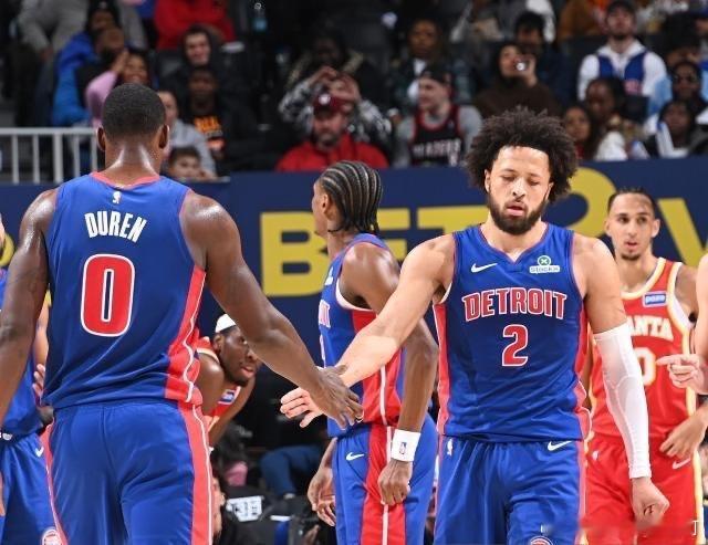 2023年12月，活塞队经历着创NBA历史纪录的28连败，两年过后，这支当初的鱼