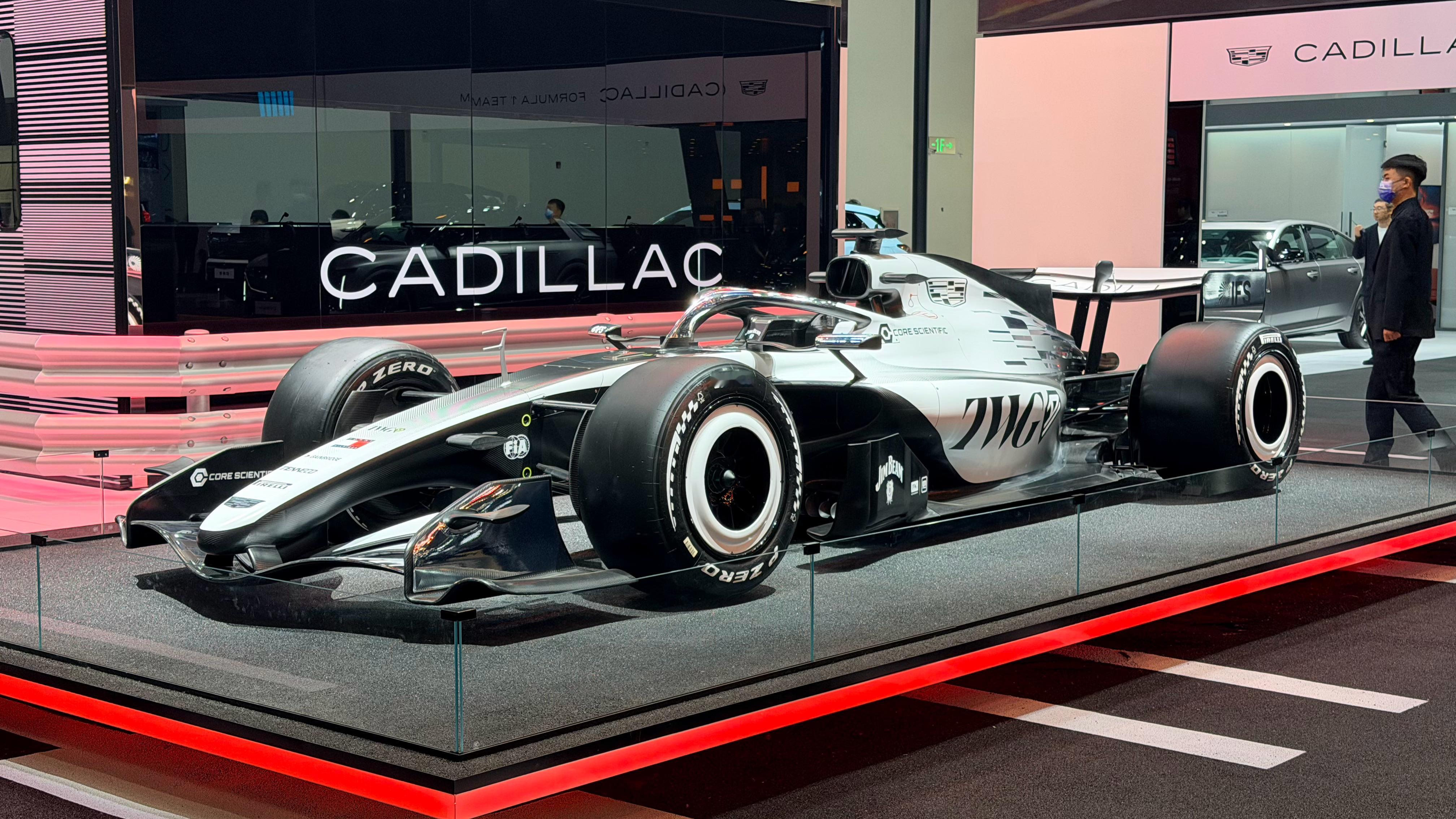2026北京车展 今年 A2馆来了两辆F1，这个直接把激光雷达翻个放进车里也是人