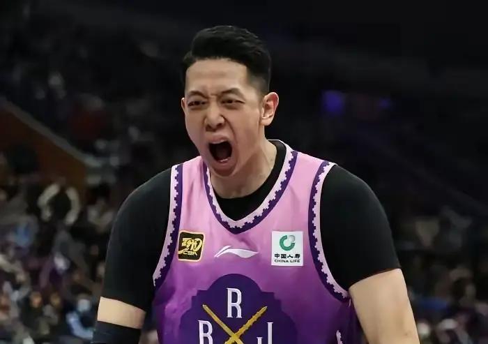 顶级外援的密码，根本不是水平问题。
 
是钥匙不对。
 
昨晚新疆撕裂北控联防，