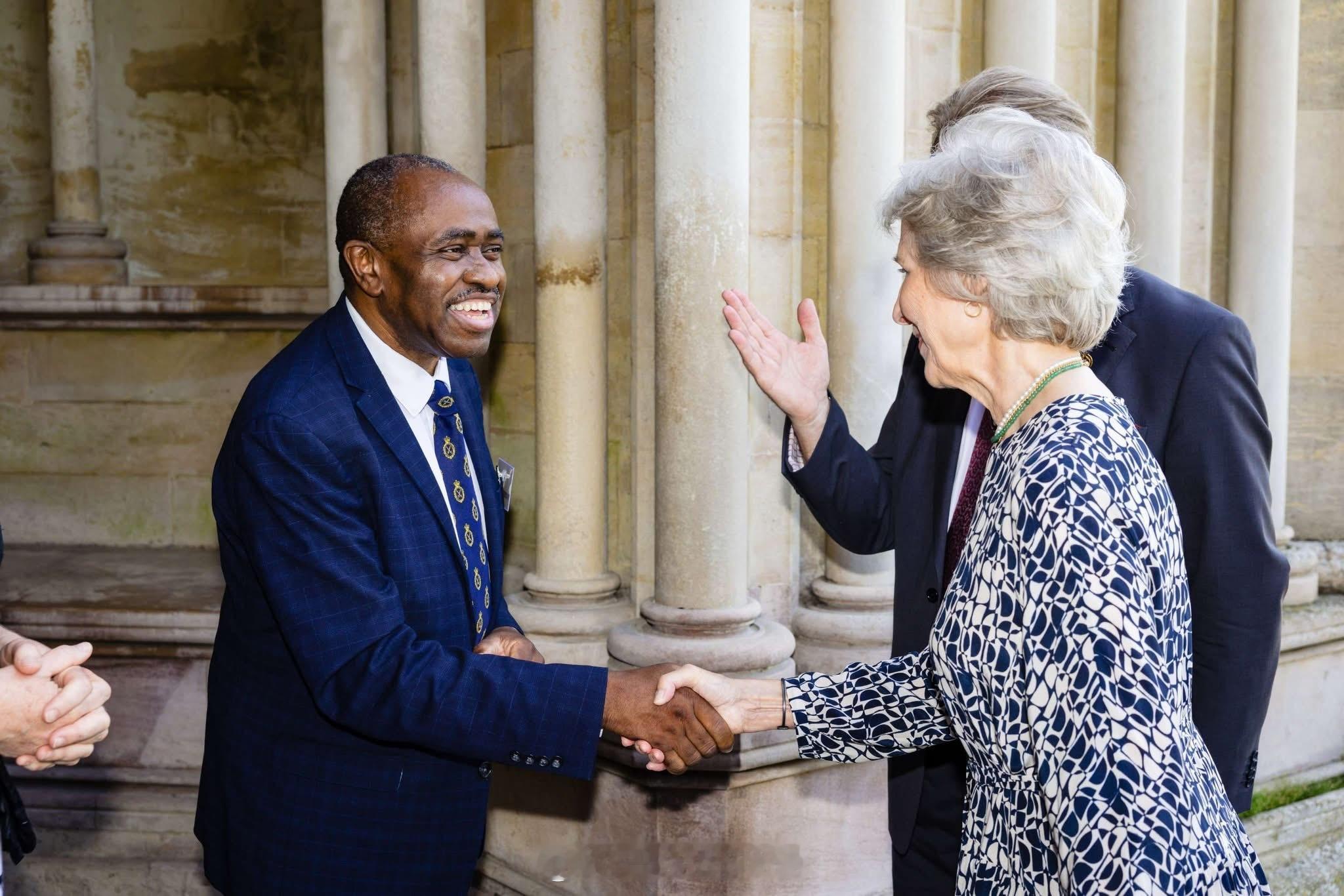 英国王室  2026年6月24日，格洛斯特公爵夫人比尔吉特在圣奥尔本斯访问汤森德