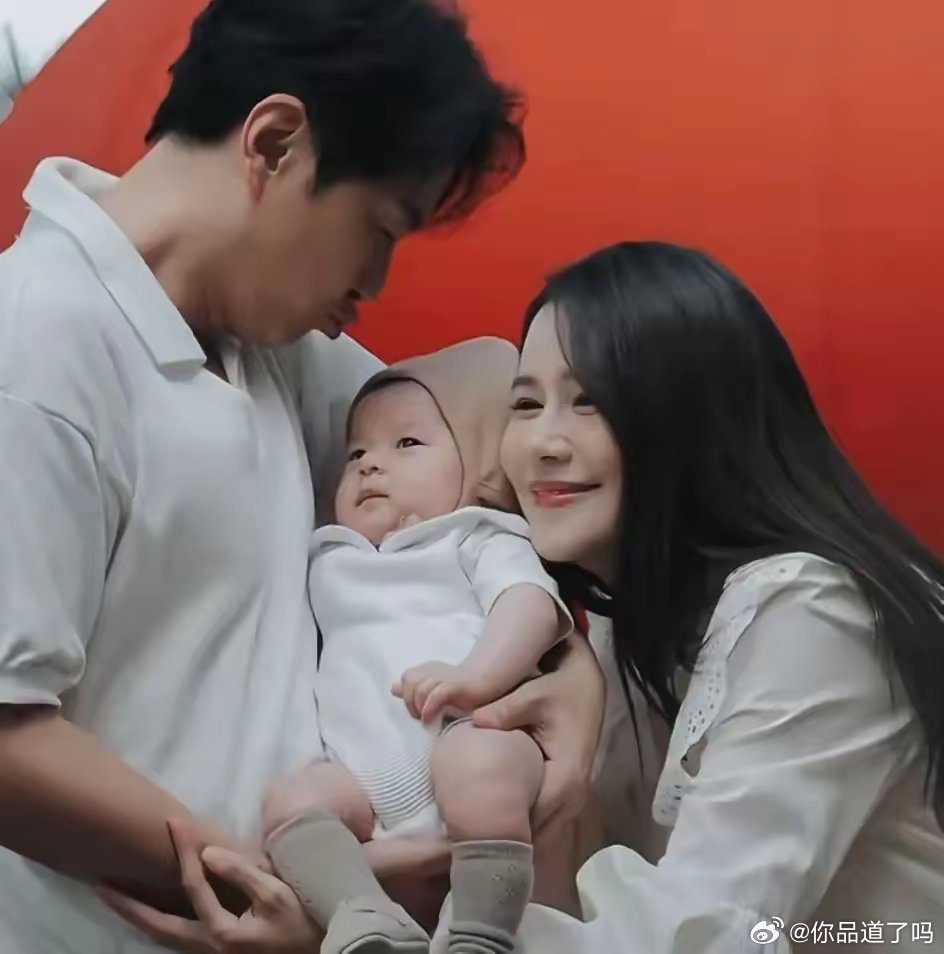 黄翠如萧正楠儿子正脸首曝光！百日宴流出超可爱相片，幸福满溢 ​​​