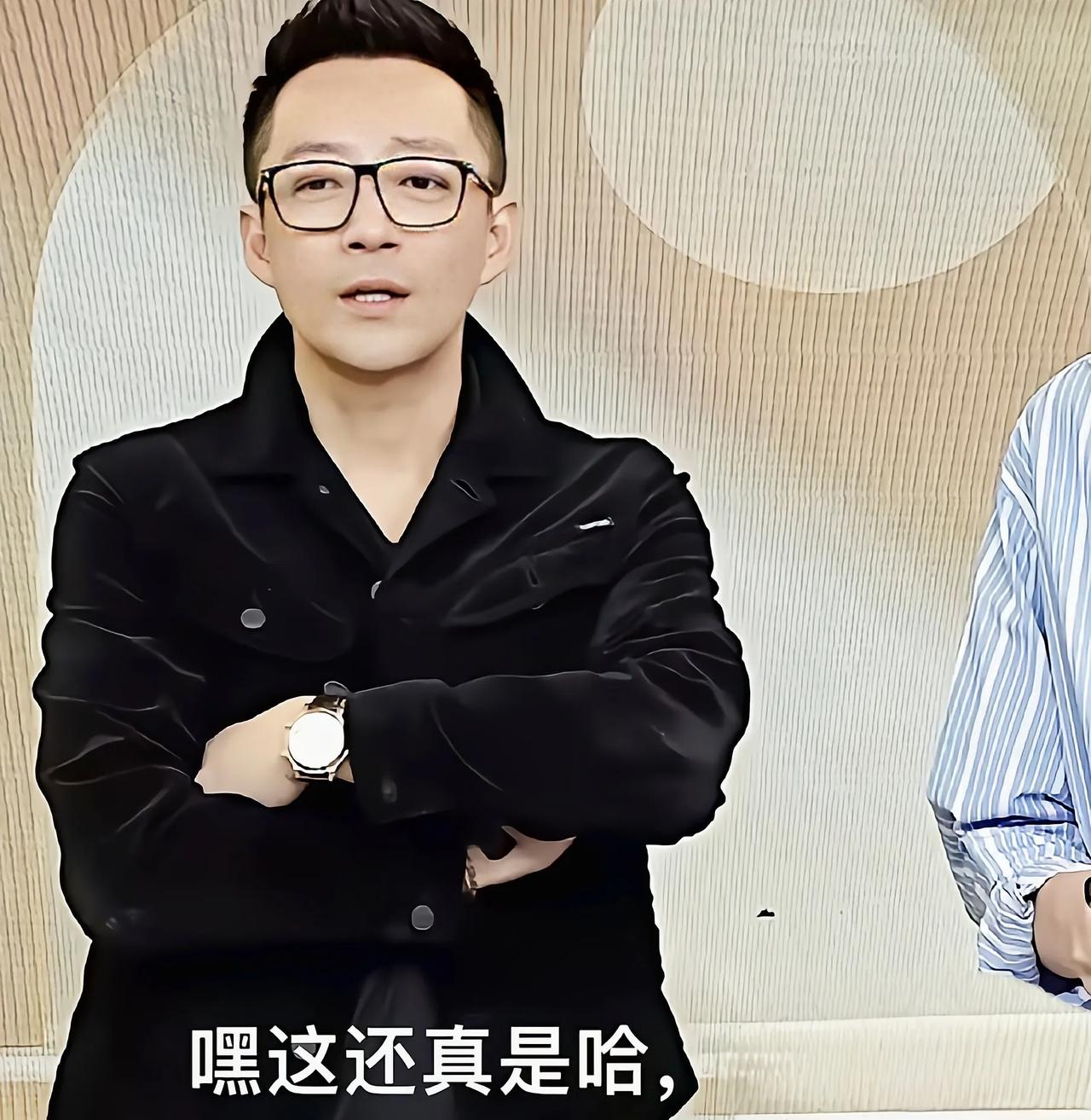 太实在了，汪小菲下午直播时，差点又因为嘴快“翻车”了


网友问他，有没有和张兰