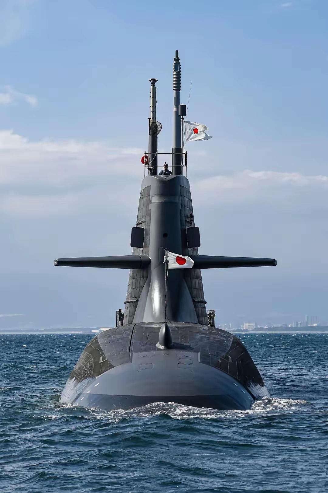 中日发生冲突！
​大概率会出现这两个隐患！
​中日若爆发冲突，绝非简单军事对抗，