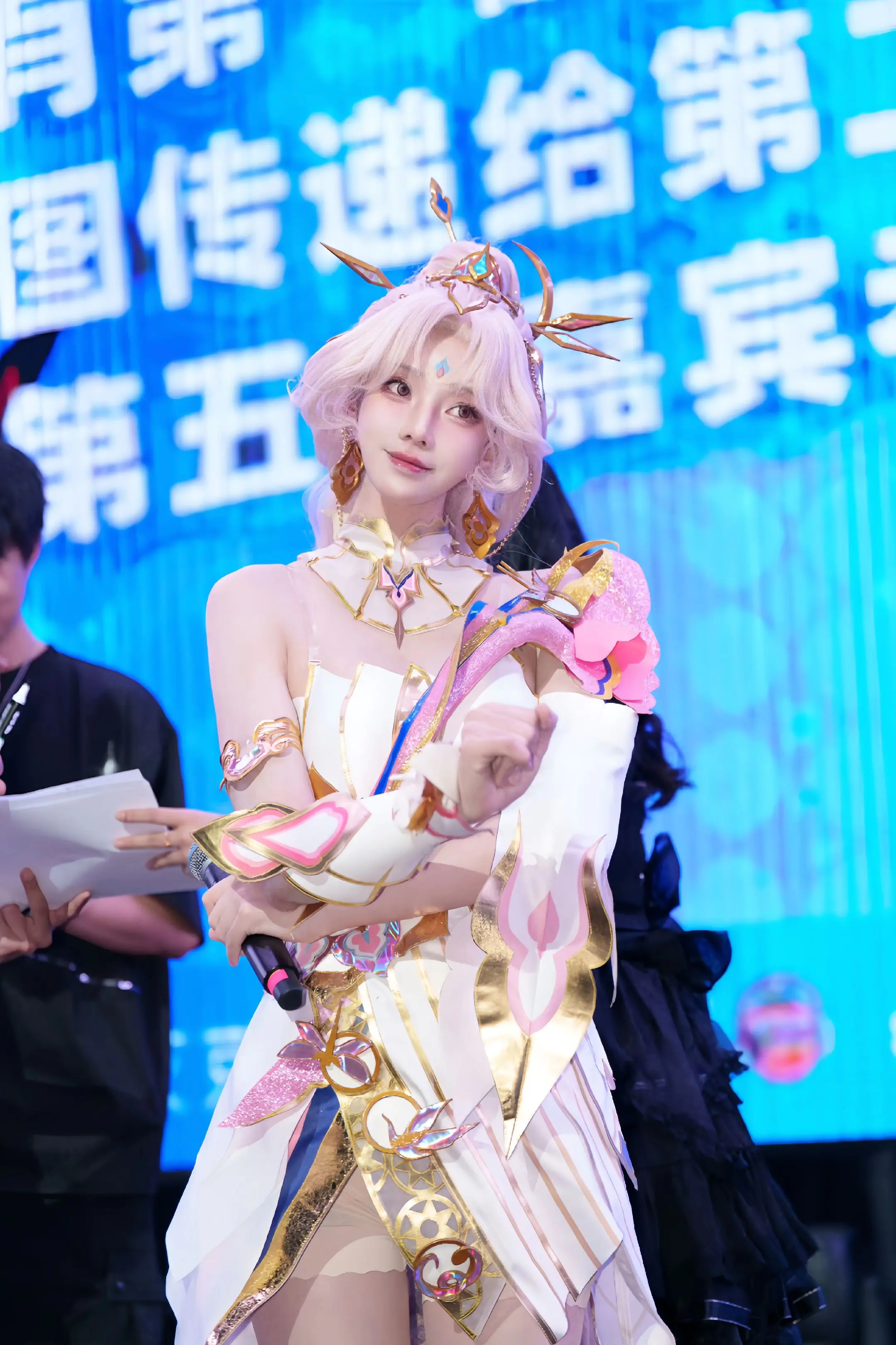 走路摇zly 虞姬cos