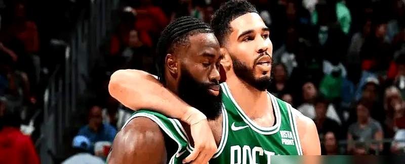 杰伦·布朗前一场狂砍31分，结果隔天就伤了！左跟腱炎，直接缺席对老鹰的比赛，真是