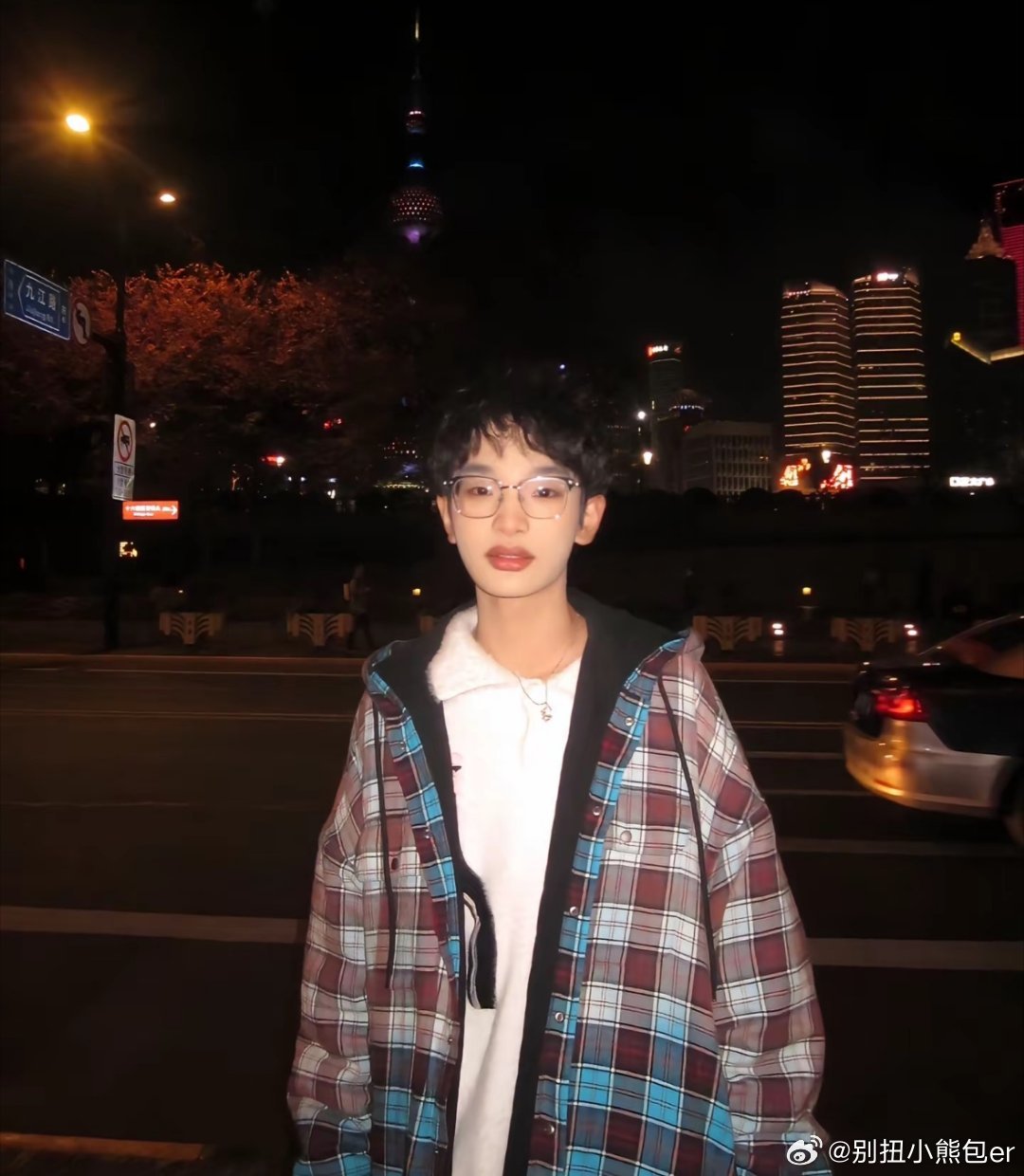 钟美美说想当明星 敢于直面内心的向往，说话直白实在，不故作姿态这个真诚的模样心动