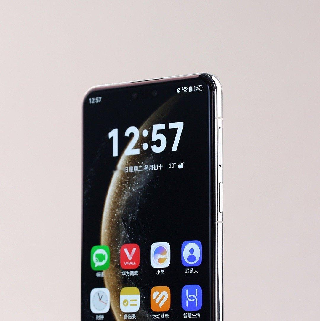 华为Mate70Air真机曝光[捂嘴哭]听说过几天就预售了，赶紧又盲订了一台[允