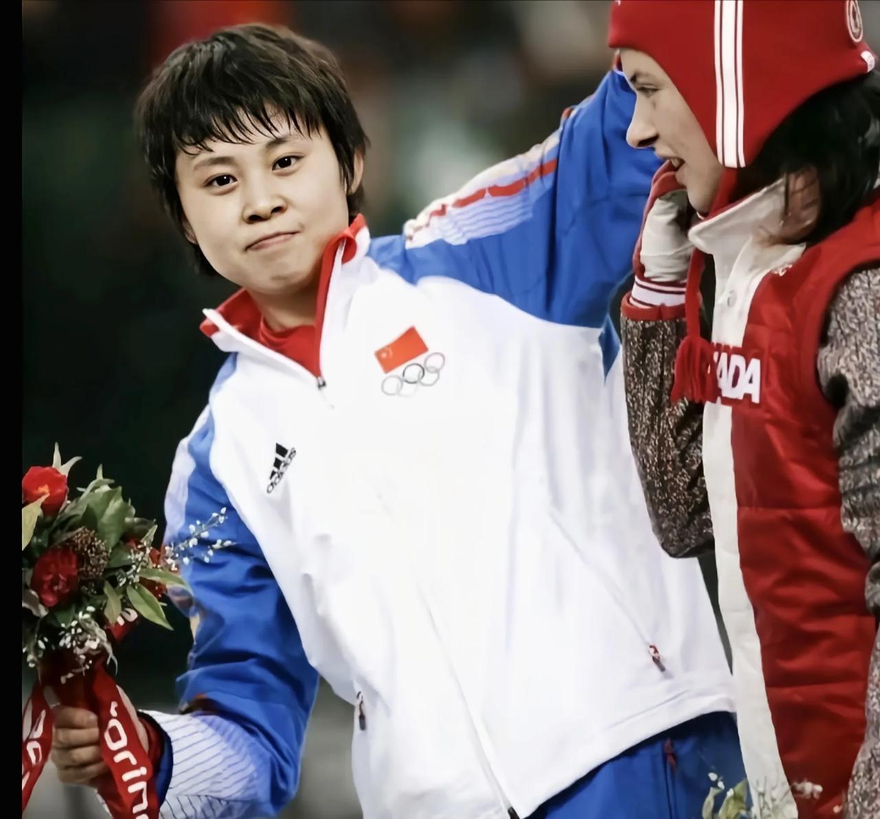 奥运冠军王濛开了家公司，有个奇怪的规矩不社招不要高材生

王濛开公司，她不搞社招