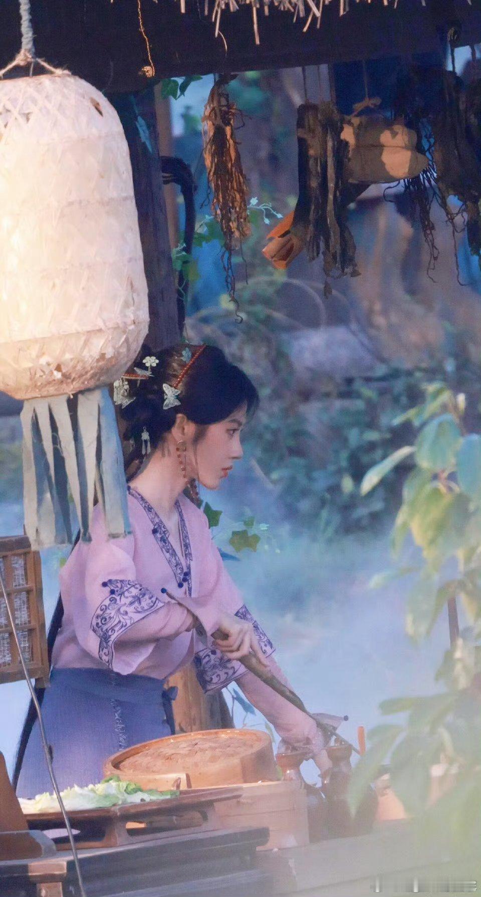 来战路透～炒菜的阿黛好美呀中华小厨娘 ​​​