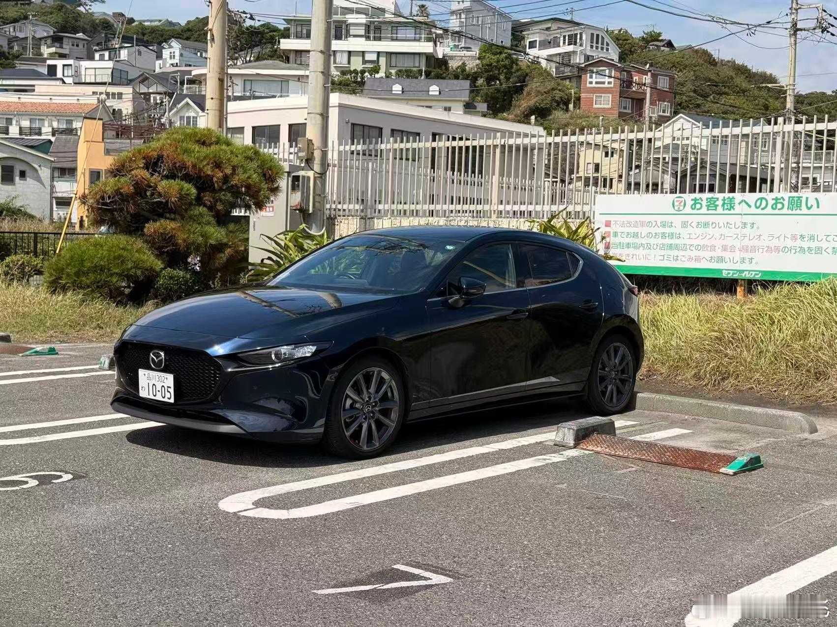 马自达3 Hatchback真帅啊[泪奔]国内就是不引进[苦涩]昂克赛拉 ​​​