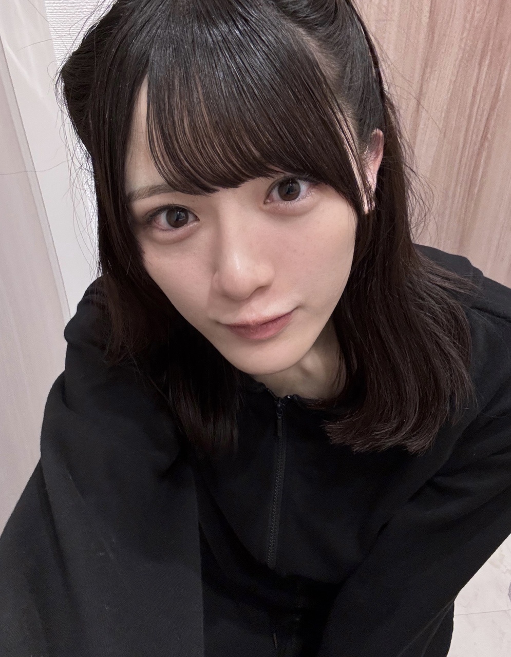 大越ひなの「最近毎日が新しいことづくしで新しい夏！といきたいところなのに、朝血圧