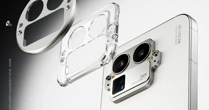 真我GT8 Pro手机外观公布：首创机械拼装设计