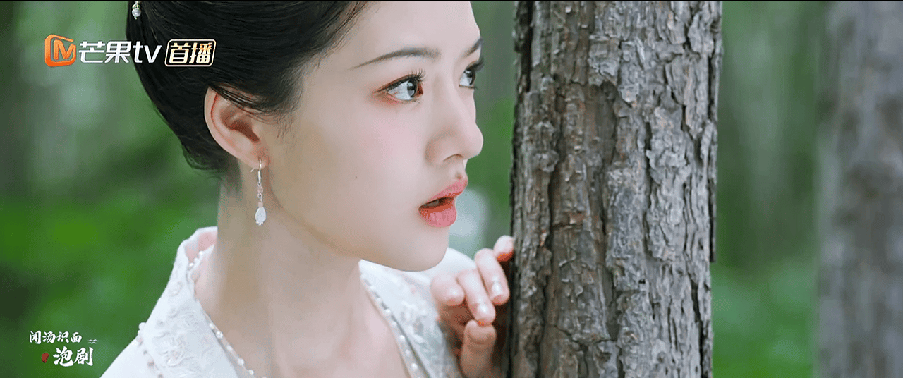 #锦绣安宁# 宜宁和慎远也是同患难过了，偌大的宅子里惺惺相惜的两人 ​​​