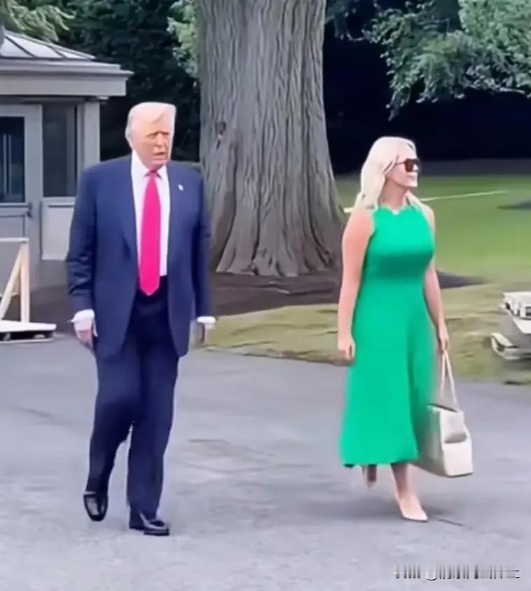 白宫：总统说的没错！

特朗普接受福克斯采访时，谈到阿富汗战争中美国与北约的关系