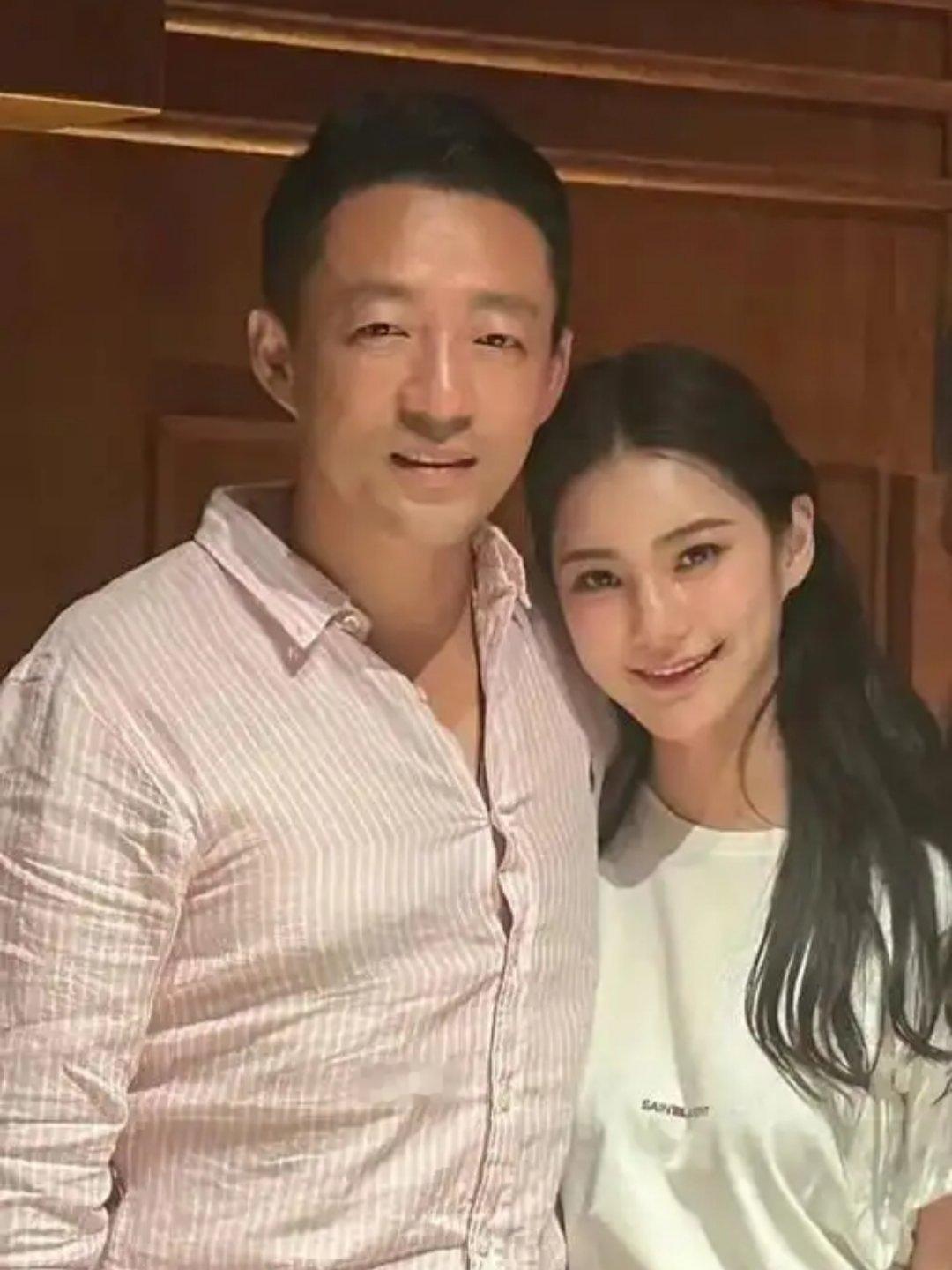 汪小菲现任妻子mandy发声  汪小菲现任妻子mandy呼吁大家不要网暴，称有什