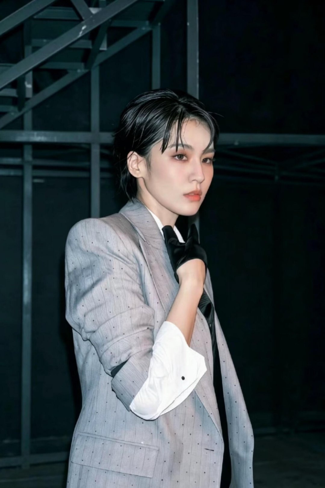 曾沛慈说爆哭后很清楚之后要怎么走乘风2026曾沛慈一公舞台爆哭，坦言高强度高压下