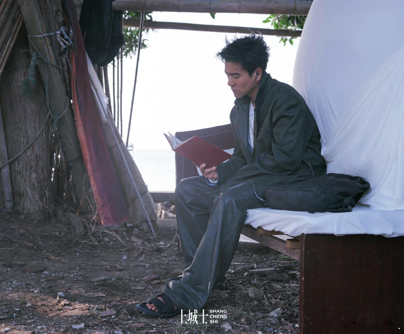 他好久都没有新电影上映的感觉了