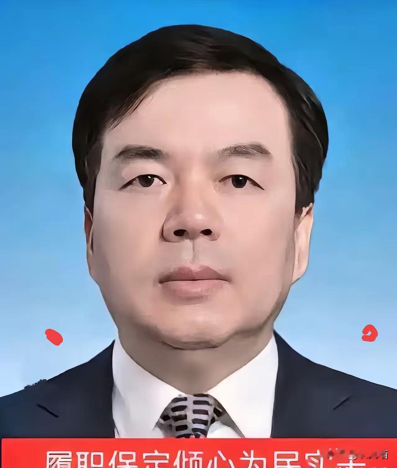 偶然留意到保定近期的动静，心底不由得生出诸多感慨。一位城市管理者离任，能被满城百