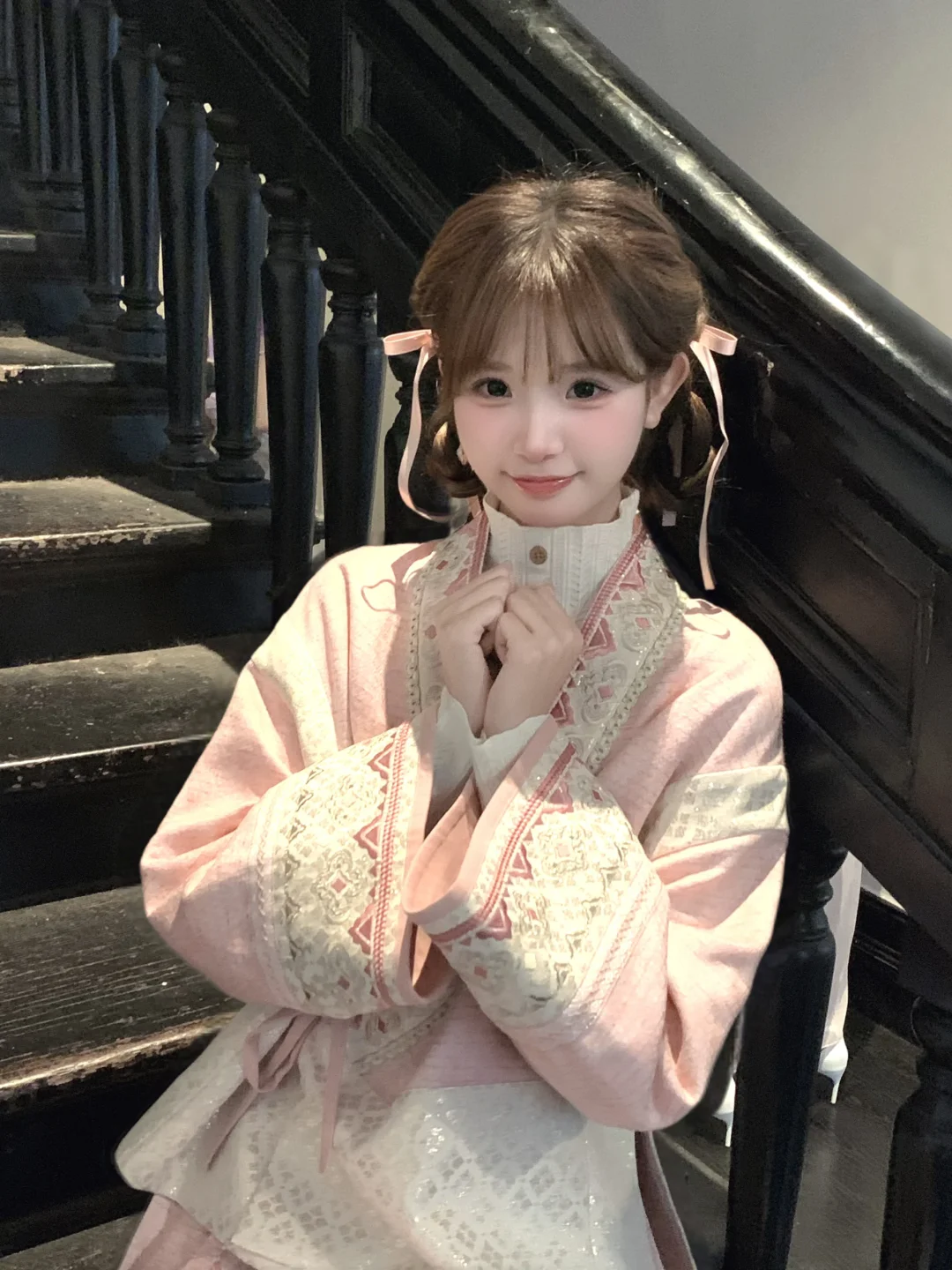 存一些汉服拍照姿势🎀