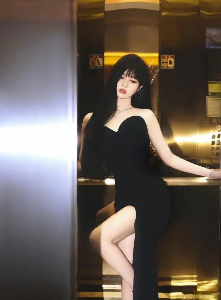 #三只羊沫沫前男友发声#这一话题如同一颗投入平静湖面的石子，激起了层层涟漪。去年