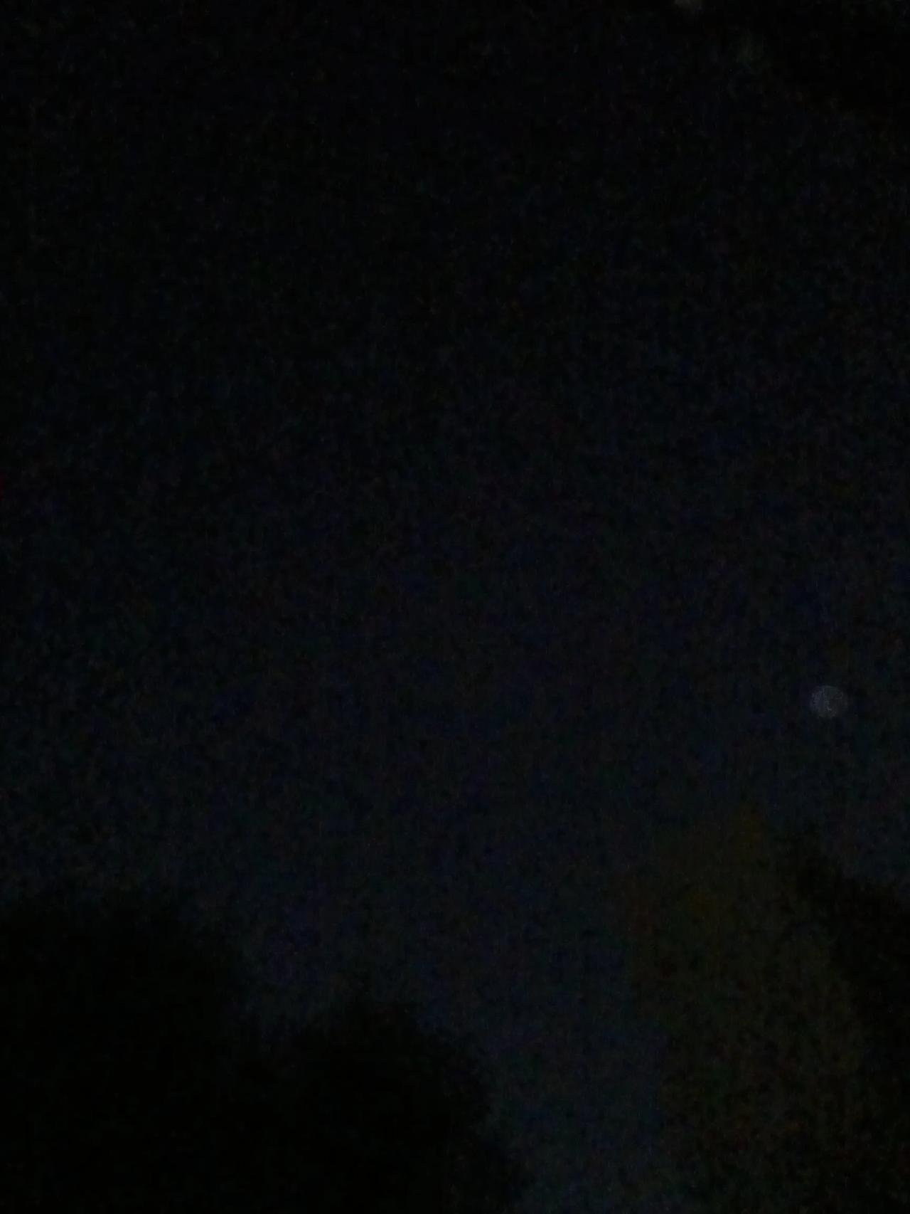 英雄的黎明，
修为的每一寸进步都蕴藏在刻苦努力之中。