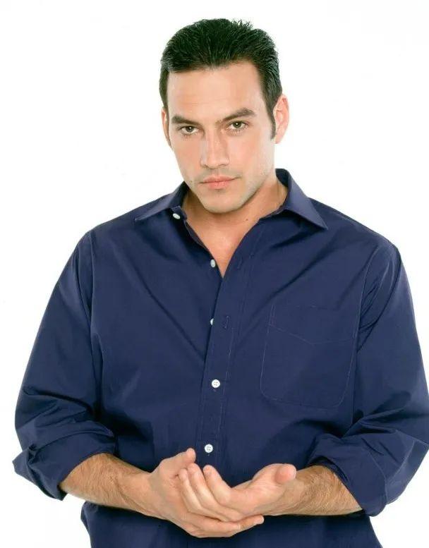 当地时间10月31日，美国男星 Tyler Christopher 离世，终年5