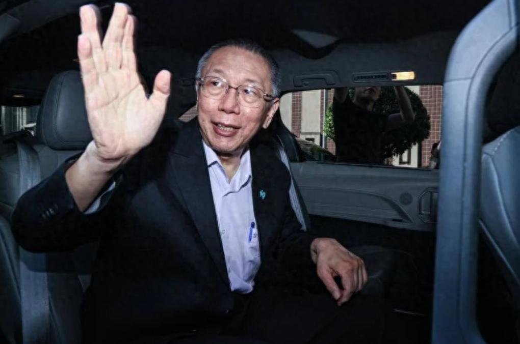 最新动态：一审重判17年，柯文哲倒下了，民进党和赖清德成最大赢家！台湾政坛将迎来