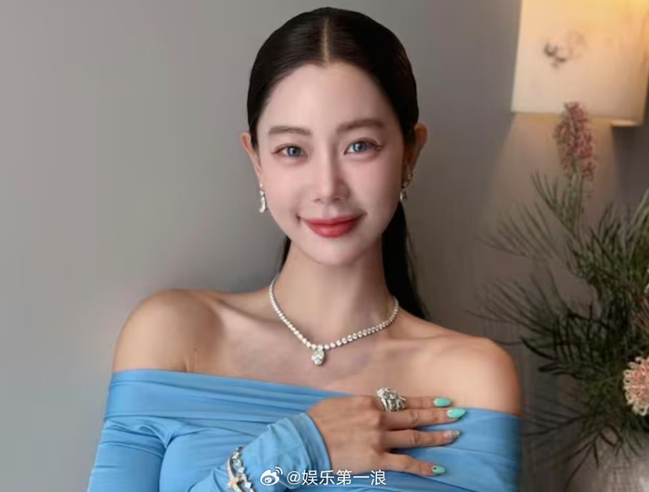 克拉拉离婚克拉拉官宣离婚 演员克拉拉与美籍韩裔企业家Samuel Wong离婚，