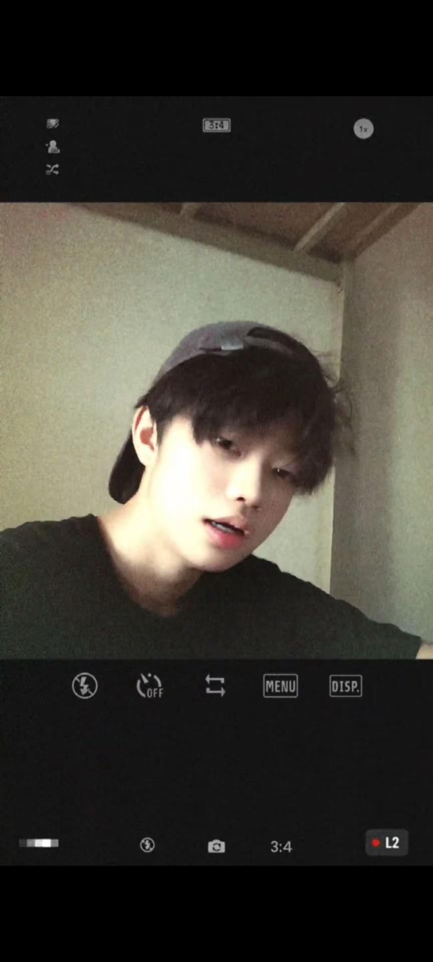 感觉以前的自己也很嫩