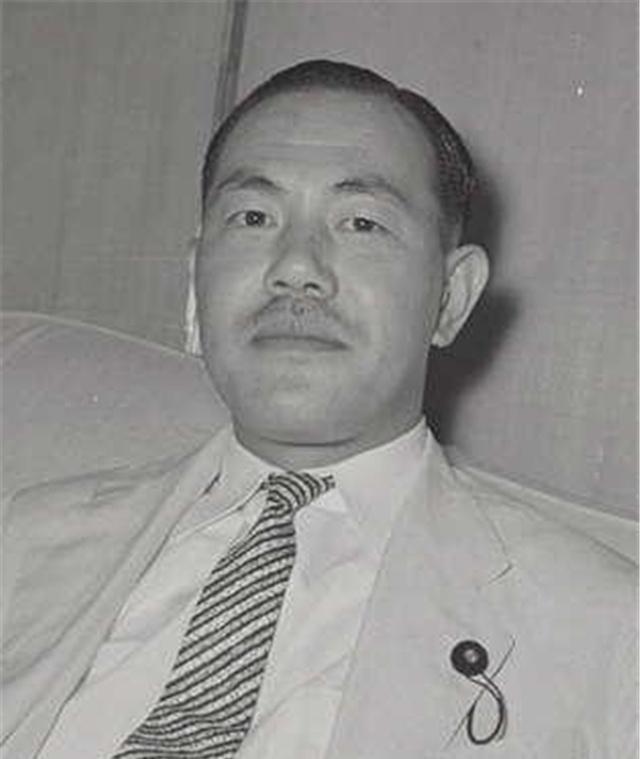 1972年田中角荣访华，宴会上究竟说了什么，竟令周总理当场皱眉沉脸，背后原因是什