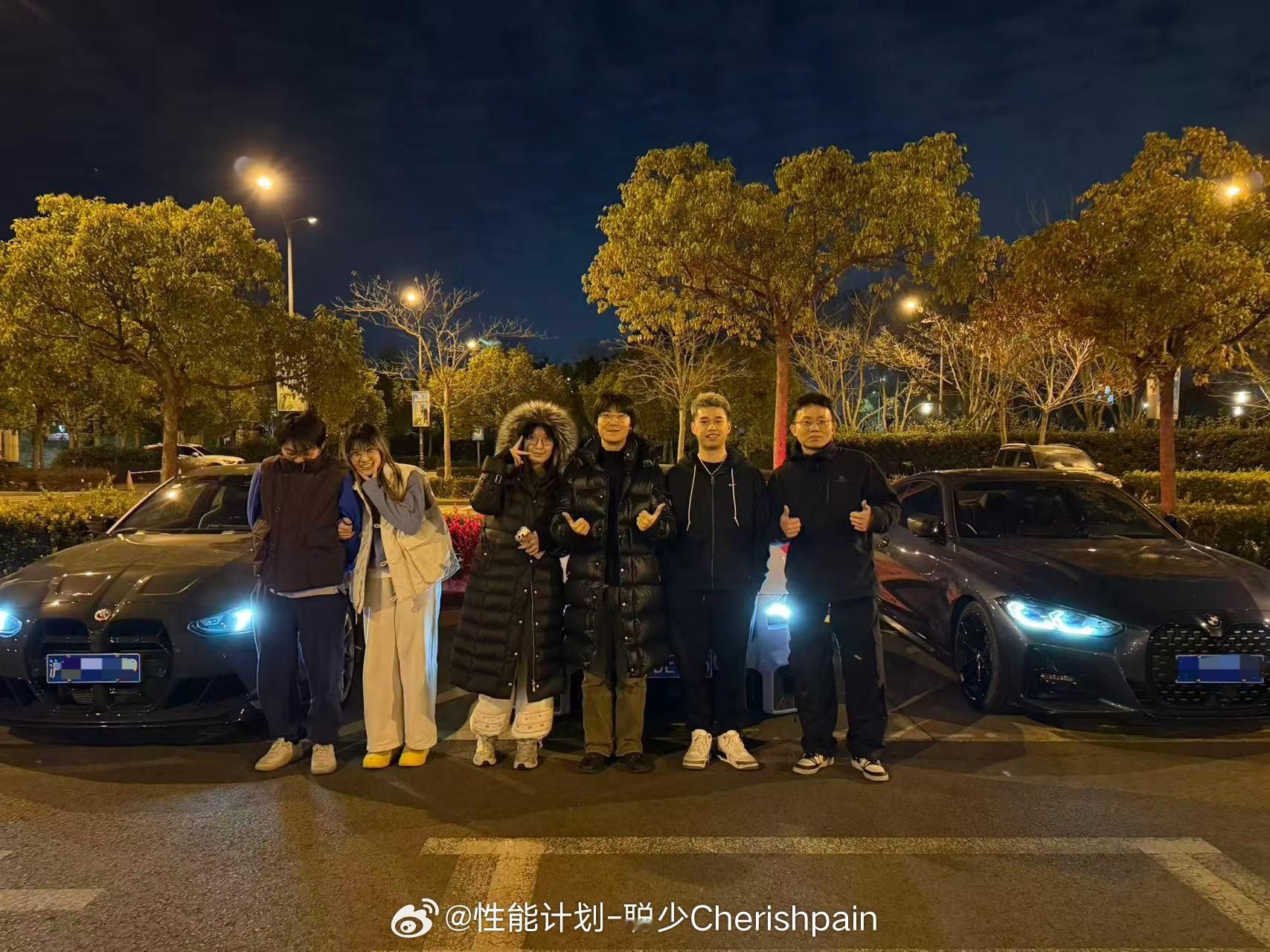 吃完饭说开车回家了，结果地库直接随机匹配上几个刷到过我视频的车友，直接约一波高架