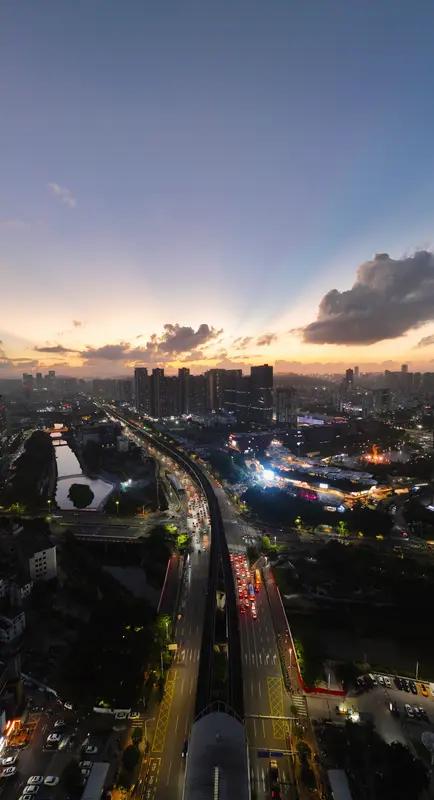 该房在2009年发生过故意杀人案，2024年6月首次法拍以839.76万元成交，