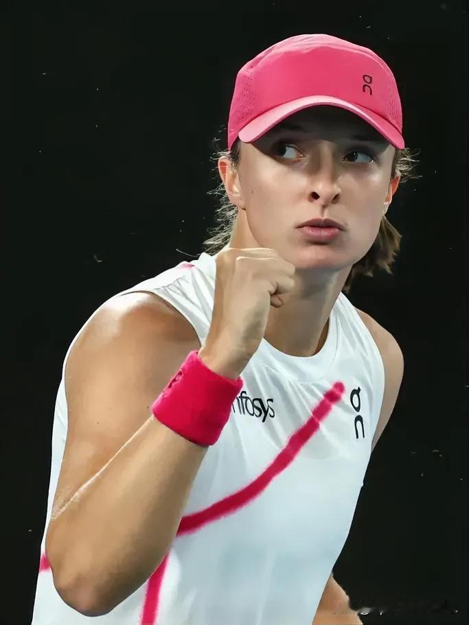 2024澳大利亚网球公开赛最新赛况，斯瓦泰克惊险晋级。
北京时间1月18日，澳网