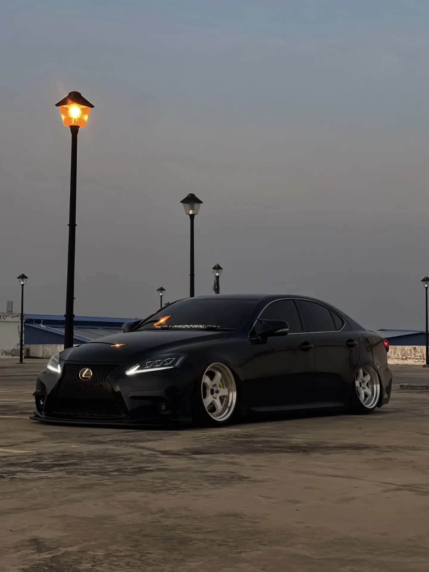 人往往会为了追求更好而忘了自己现在拥有的