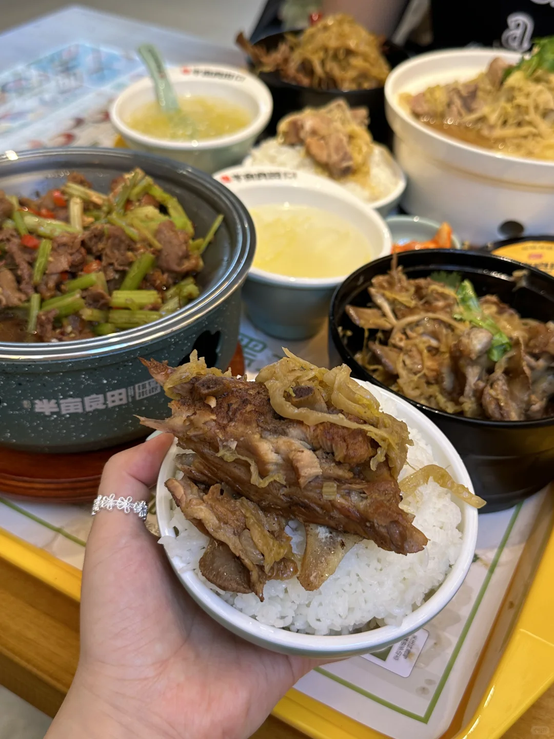 沈阳中街！！新开的！好吃到不行！人均20！！
