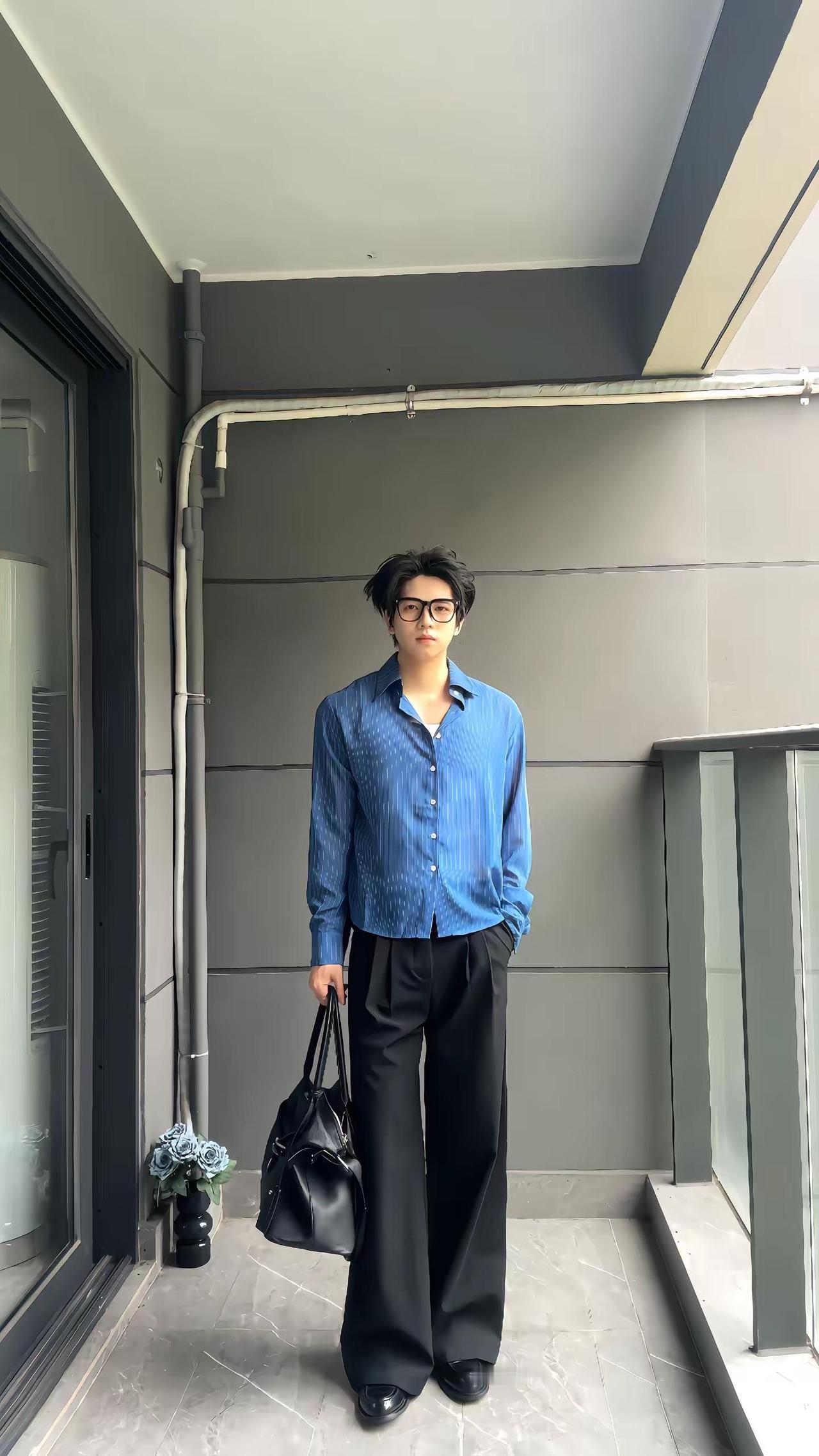 入秋 我就这样穿。男生穿搭 普通人穿搭系列 简单干净